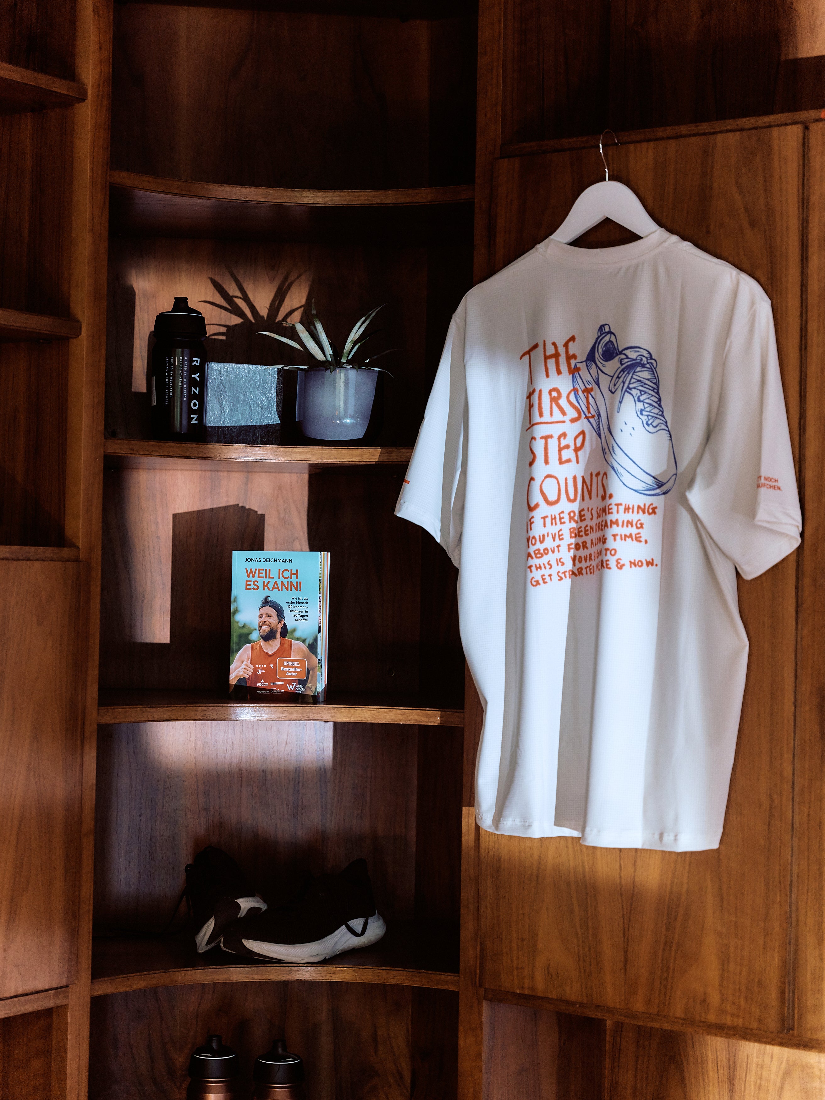 Jonas Deichmann Athletic T-Shirt Men 10 Jonas Deichmann Athletic T-Shirt Men