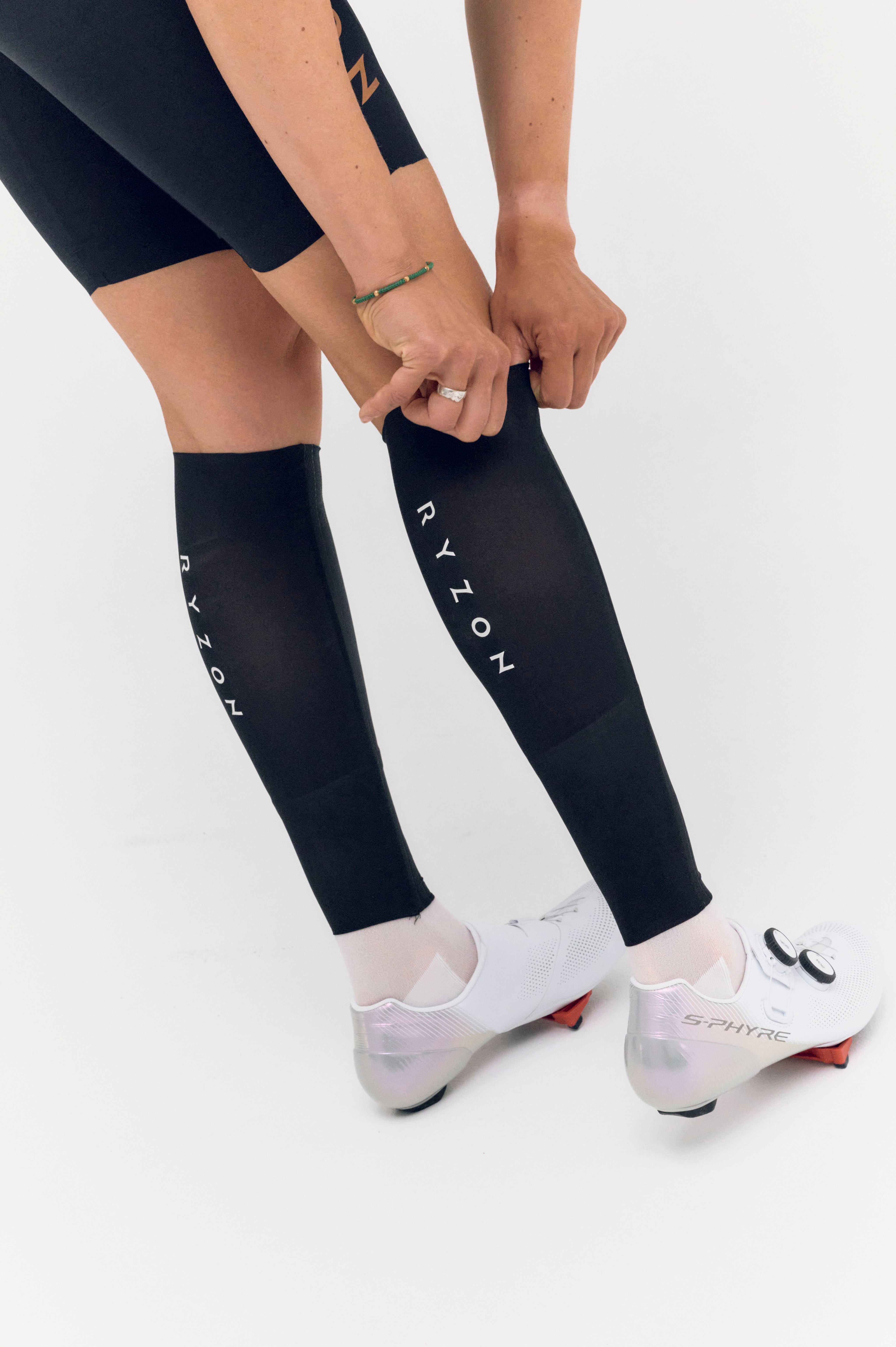 Radius Aero Calf Sleeves 4 Radius Aero Calf Sleeves
