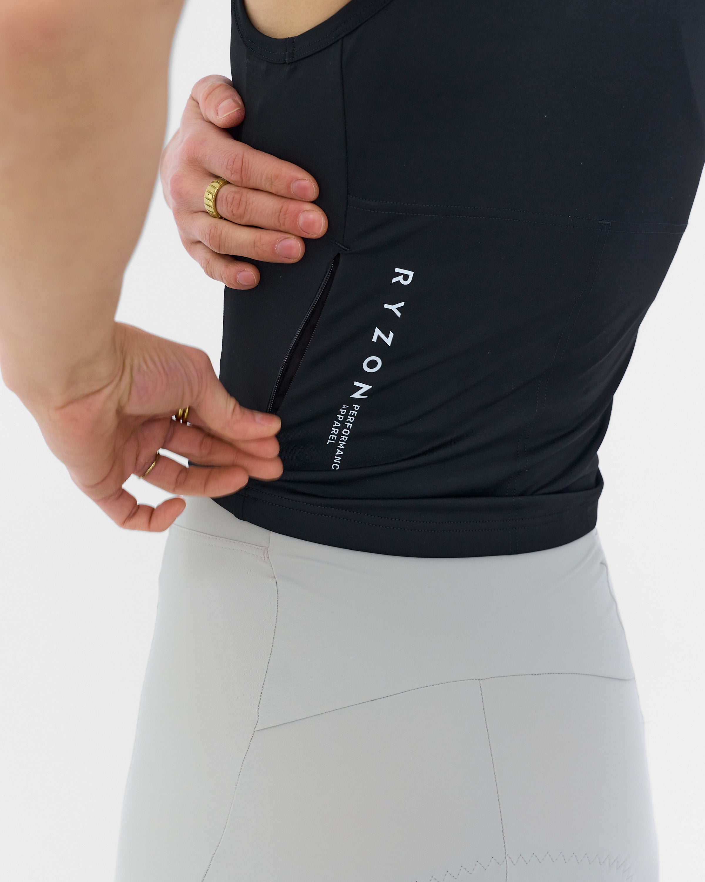 Vela Cycling Cropped Top Women 16 Vela Cycling Cropped Top Women